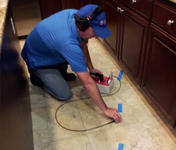 Electronic leak detection pinpointing a hidden water leak